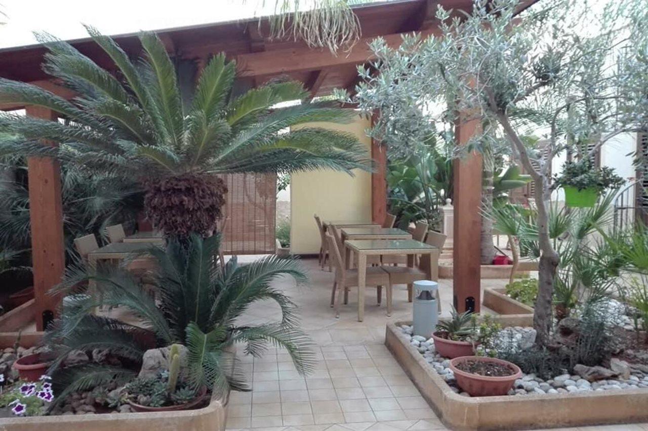 Hotel Amaryllis 2*
